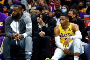 LeBron, Davis y Westbrook conversan bajo un lema: "Hagámoslo funcionar"
