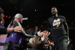 DeAndre Ayton, feliz con su máximo en Phoenix: "Es una bendición"