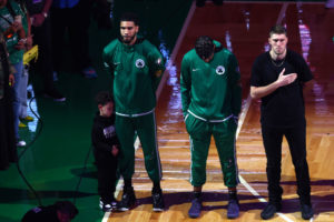 Sam Hauser renueva tres años con los Celtics