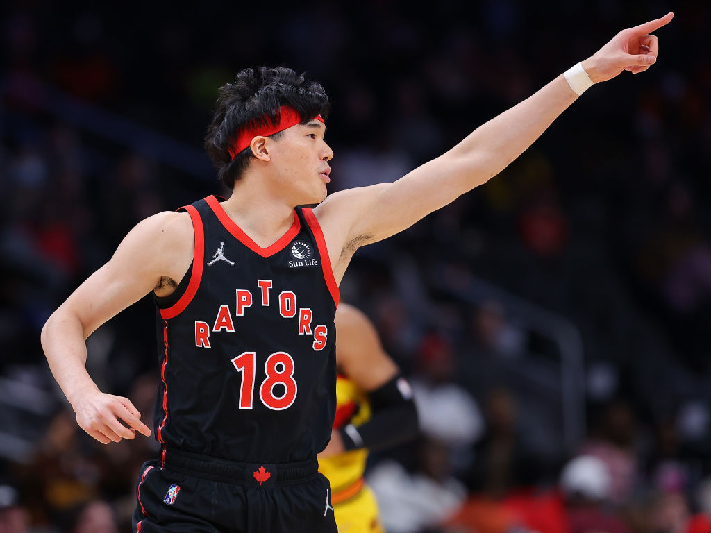 Yuta Watanabe firma un acuerdo con los Nets