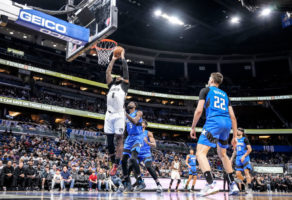 Andre Drummond se ve como el mejor reboteador de todos los tiempos
