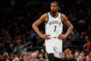 Los Nets intentarán que Durant juegue hasta que sea traspasado