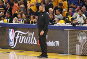 Ime Udoka avisa a sus jugadores: "Ahora seremos los 'perseguidos'"