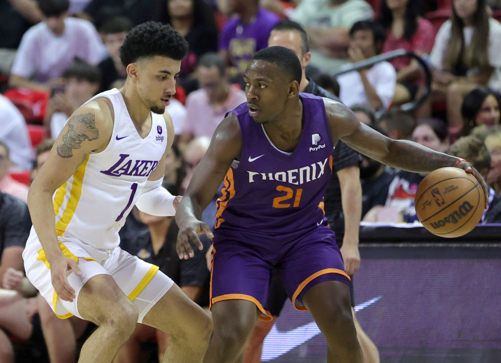 McKinley Wright IV y Mouhamadou Gueye harán el training camp con Dallas