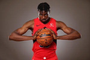 Toronto firma un contrato multianual a Christian Koloko