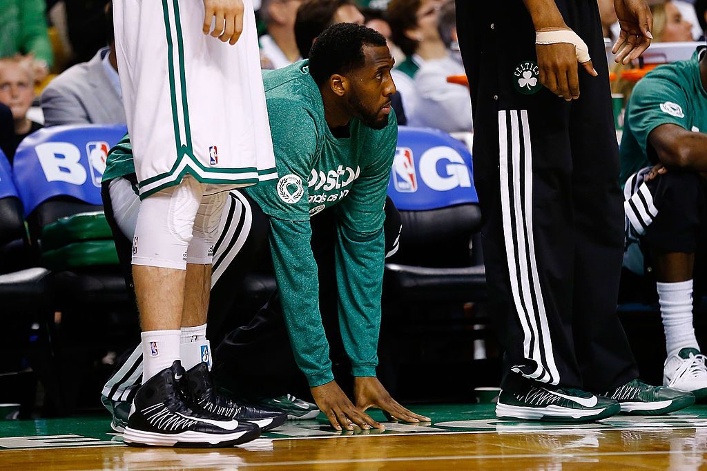 D.J. White anuncia su retirada del baloncesto profesional