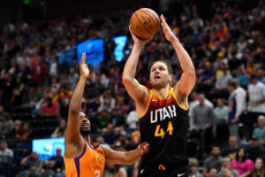 Los Phoenix Suns se suman a la pelea por Bojan Bogdanovic