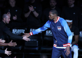 Kevin Durant confirma su compromiso con los Nets