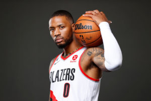 Damian Lillard considera "una hazaña" superar en anotación a Clyde Drexler