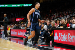 Jalen Suggs, baja indefinida por un esguince de tobillo