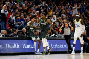 La mala racha de los Lakers se extiende en Minnesota