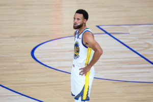 Stephen Curry vuelve esta noche ante Phoenix Suns