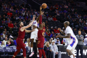 Donovan Mitchell debuta con los Cavaliers en un amistoso en Philadelphia