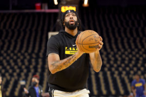 Anthony Davis, sobre el mal comienzo: "Tenemos que mantenernos equilibrados"