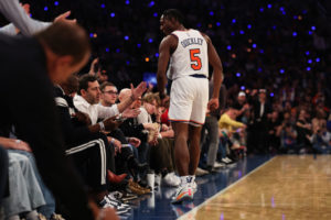 Los Knicks estrenan victoria en el Garden