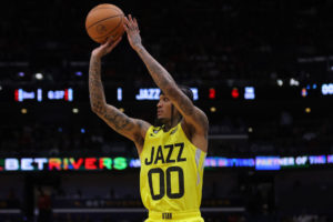 Los Utah Jazz siguen reacios a traspasar a Jordan Clarkson