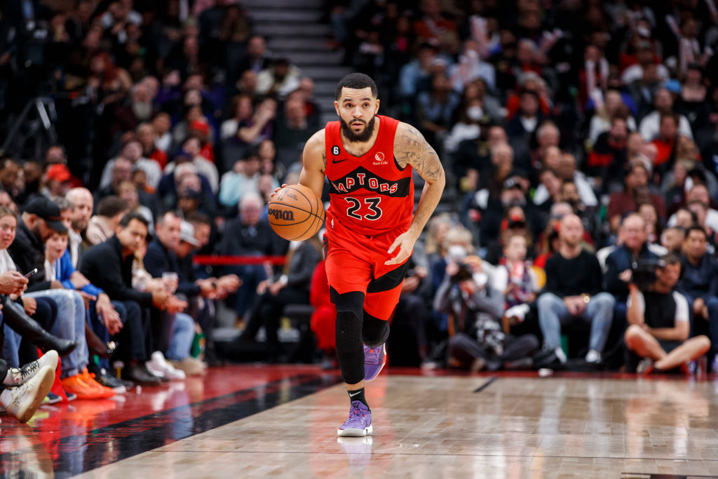 Fantástico VanVleet: 30 puntos y victoria ante Chicago