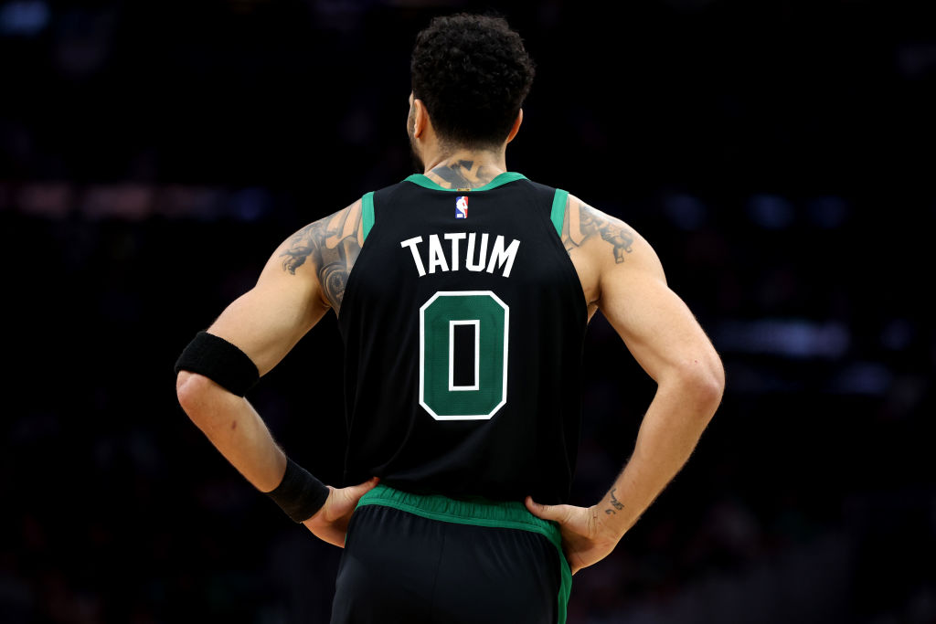 Jayson Tatum da a Boston su quinta victoria consecutiva