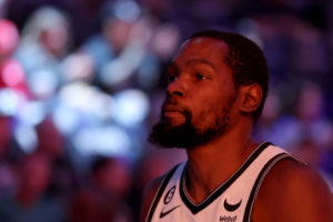 Kevin Durant, descontento... pero con un atisbo de esperanza