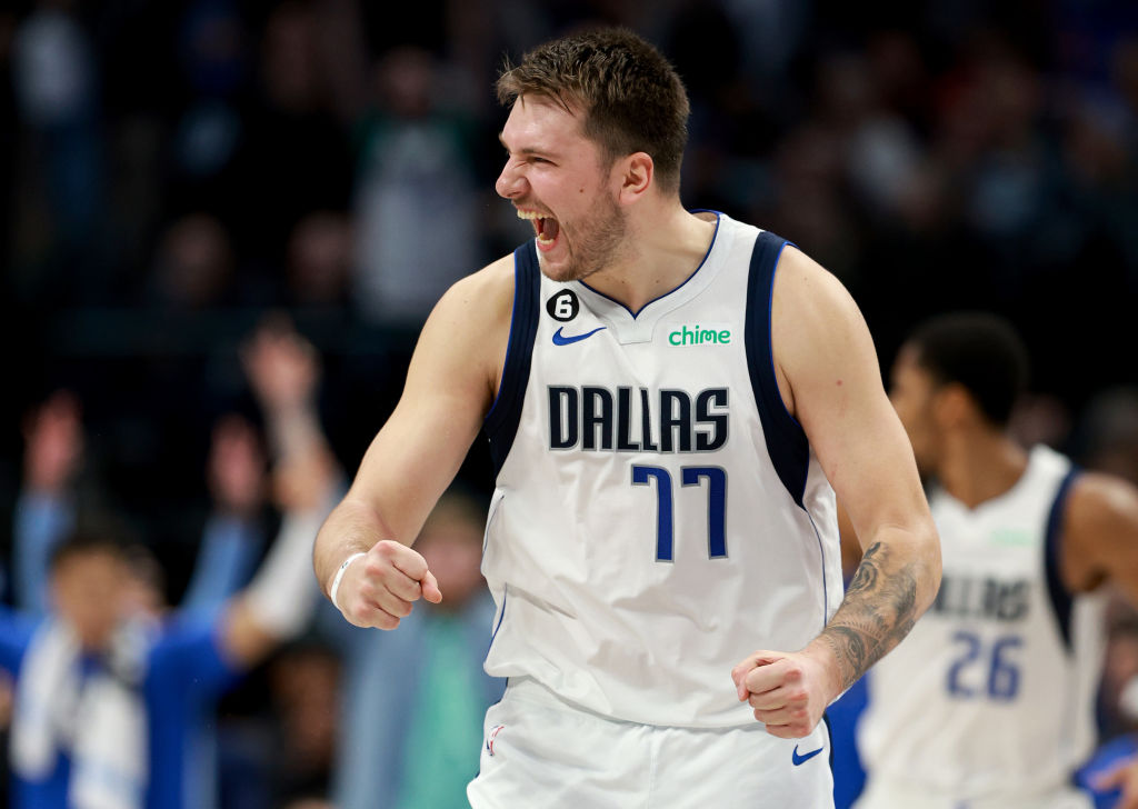 Luka Doncic saca toda su magia para tumbar a los Warriors