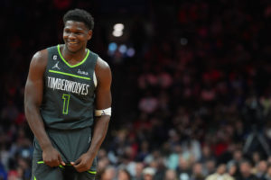 Minnesota se divierte metiendo 150 puntos a los Bulls