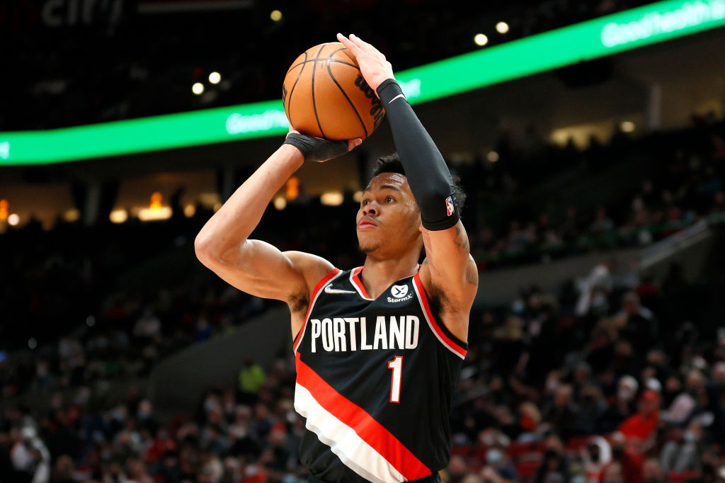 Anfernee Simons devuelve la sonrisa a Portland con 45 puntos