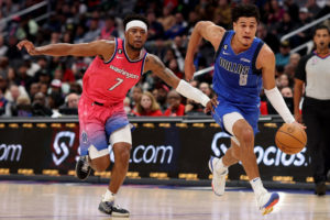 Jason Kidd elogia el rendimiento de Josh Green