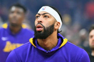 Golpe para Lakers: Anthony Davis estará al menos un mes de baja