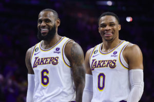 Los Lakers se reencuentran con la victoria en Detroit