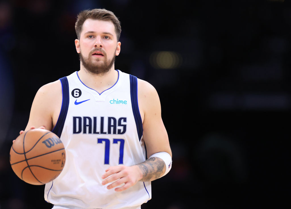 Dallas vuelve a ganar con otro triple-doble de Doncic