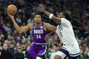 Giannis Antetokounmpo se abona al 40-20