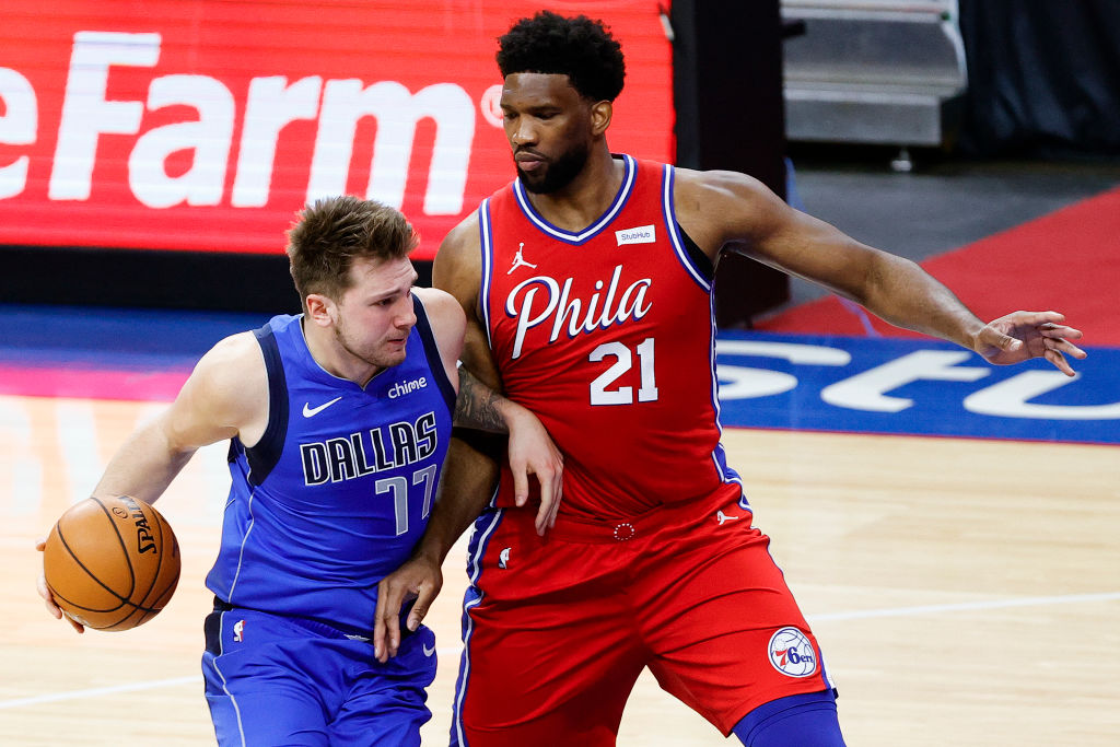 Embiid y Doncic, nombrados Jugadores del Mes de diciembre