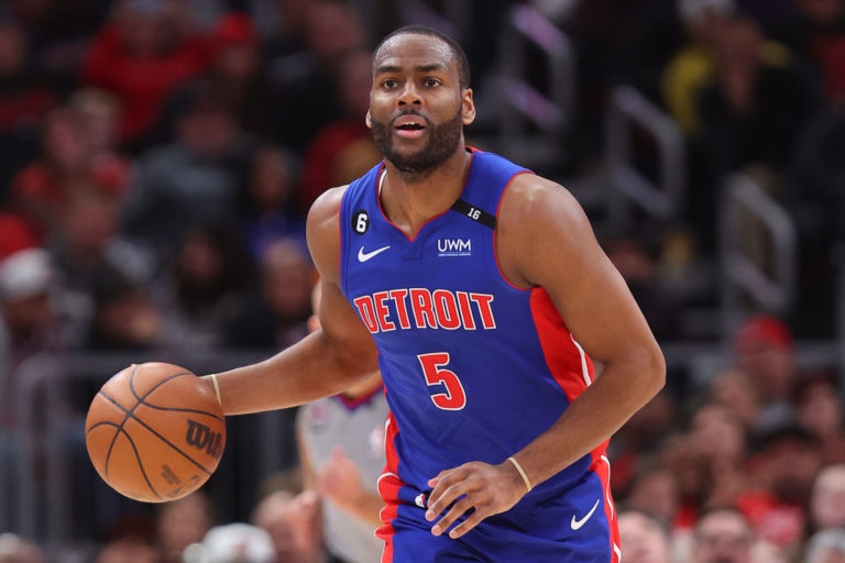 Los Pistons ponen en venta a cuatro de sus jugadores