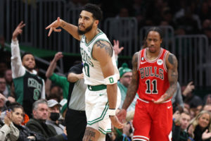 Jayson Tatum frena el buen momento de Chicago