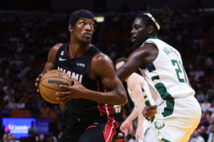 Miami se levanta y acecha los puestos de playoffs