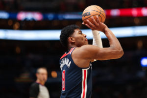 Rui Hachimura jugará en Los Angeles Lakers
