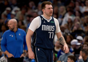 Sabor agridulce en Dallas: victoria con lesión de Doncic