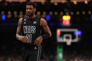 Kyrie Irving pide el traspaso a los Nets