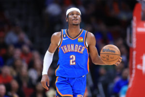 Palizón de OKC a Houston: más de 150 puntos anotados
