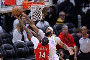 Los Pelicans dejan de perder... ganando a los Lakers