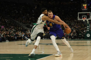 Denver se lleva el duelo de los mejores