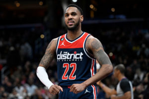 Monte Morris irá semana a semana con sus problemas de espalda