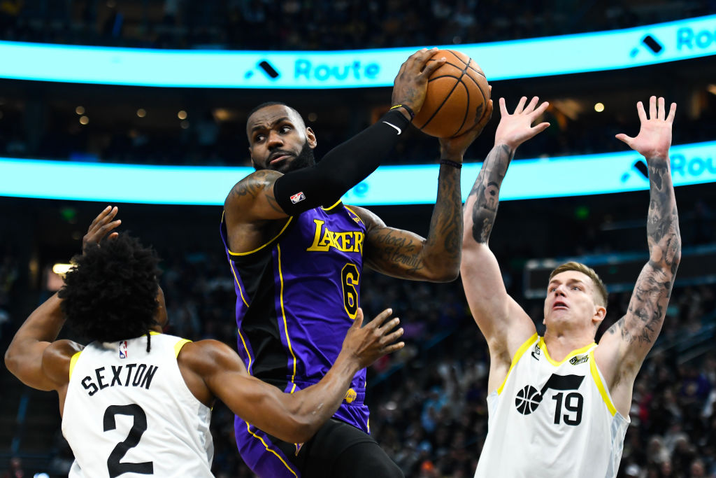 Los Jazz renuevan a Luka Samanic