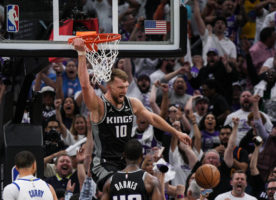 Sacramento marca territorio en la primera batalla ante Warriors