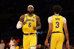 LeBron y Davis, dudas para jugar ante los Clippers
