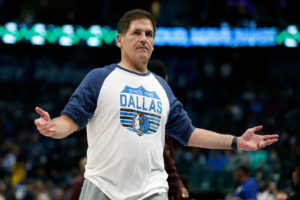 La NBA multa con 750.000 dólares a los Mavericks