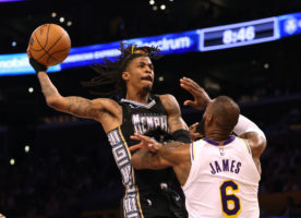 Los Lakers toman ventaja pese a los 45 puntos de Ja Morant