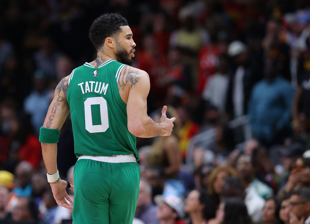 Boston acaba con las esperanzas de los Hawks