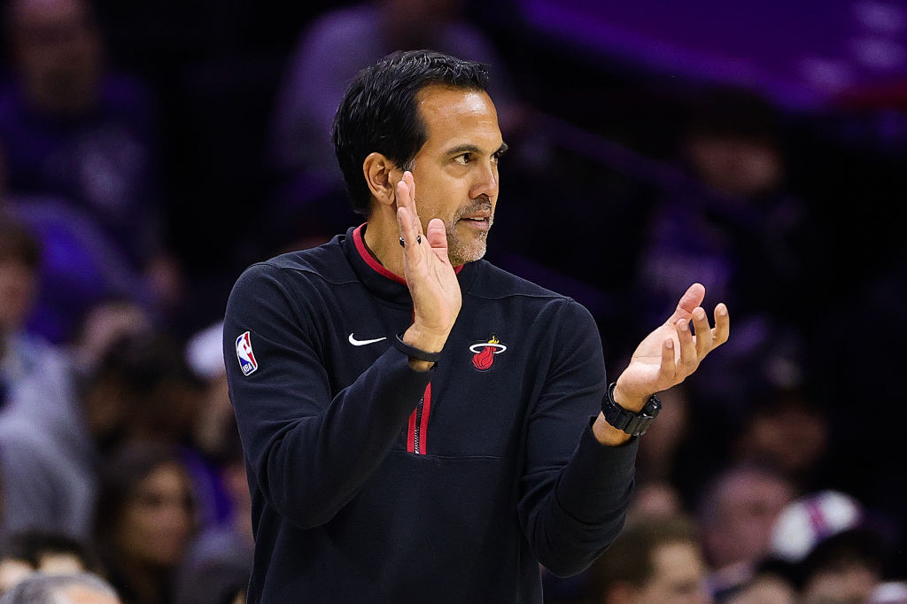 Spoelstra, sorprendido por los numerosos ceses de entrenadores