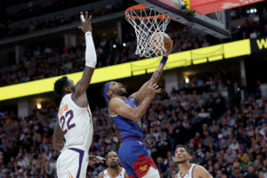 DeAndre Ayton asegura que los Suns reaccionarán